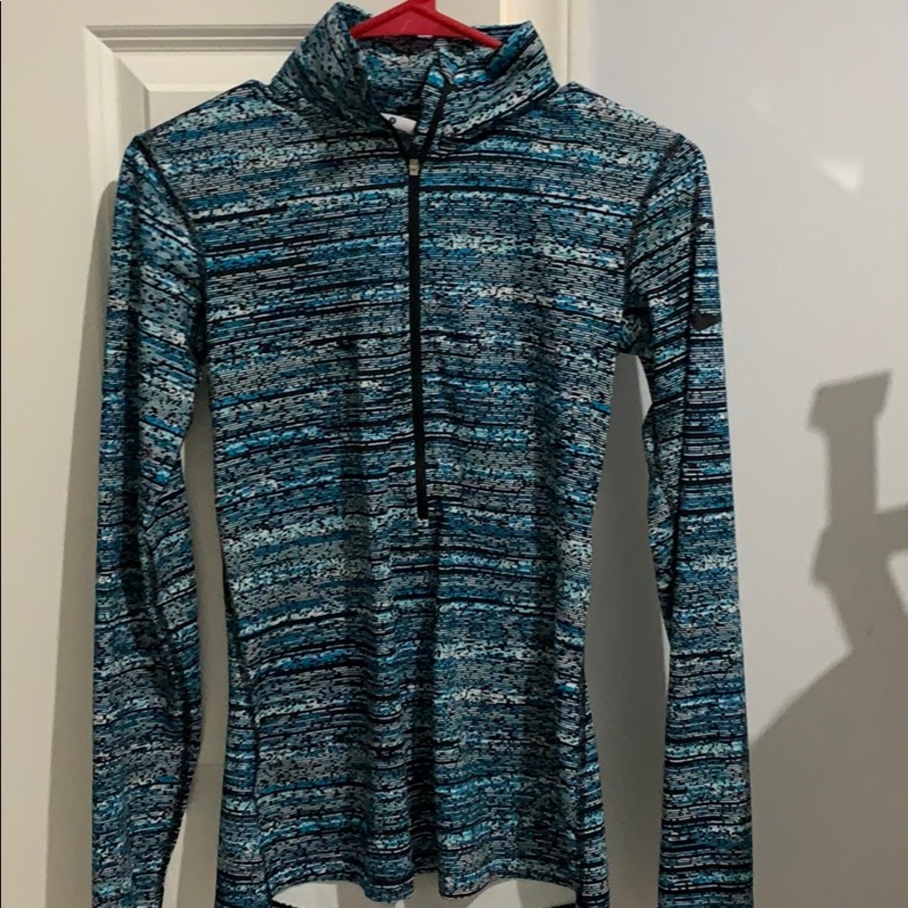 NIKE PRO QUARTER ZIP
